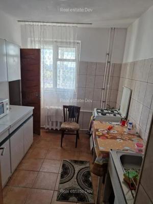 Vanzare apartament Bucuresti - imagine 4