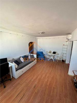 Apartament 3 camere de vanzare Vitan - imagine 5