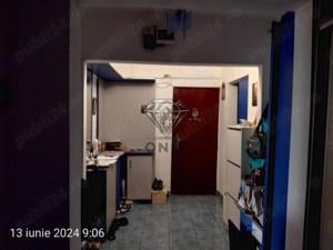 Apartament 2 camere conf  1 decomandat zona 9 Mai - imagine 2