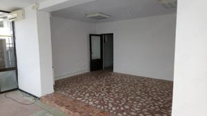 Proprietar, inchiriez spatiu comercial, 160 mp, 1200EUR, negociabil - imagine 7