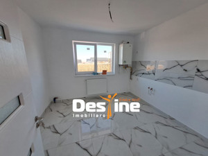 CASA P+POD , VOROVESTI - MIROSLAVA - imagine 8