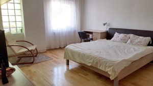 Apartament 2 camere, 1 Mai, decomandat, mobilat, etaj 3, 57mp utili - imagine 3