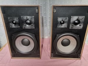 Boxe nemțești WHD 70K