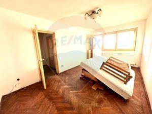 Apartament 3 camere de vanzare, Abator Constanta - imagine 5