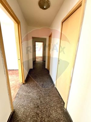 Apartament 3 camere de vanzare, Abator Constanta - imagine 8