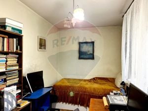 Apartament  4 camere / 75 mp / decomandat/  zona 1 Mai / 2 bai / 4 / 4 - imagine 9