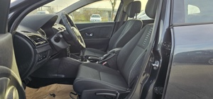 Renault Megane Sportour 1.5 DCI 110 CP An Fab.2012 - imagine 4