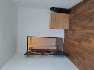 Vand apartament decomandat, 2 camere, etj 2, aproape de plaja