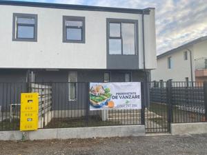 Vila Duplex de Vânzare   Strada Pădurea Craiului, Comuna Berceni, Ilfov - imagine 2