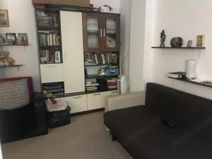 vand apartament o camera Balcescu 55000 euro