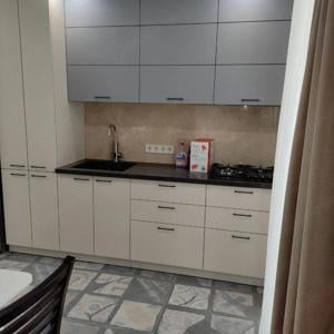 Inchiriez Apartament cu 2 camere in zona Eroii Revolutiei. - imagine 6