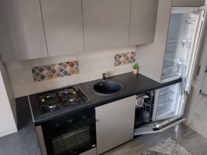 Apartament 1 cameră Lux aproape Coresi   - imagine 5