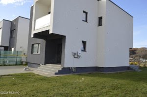 Micesti - Casa P+1E, teren 430 mp, casa verde (A+)! - imagine 20