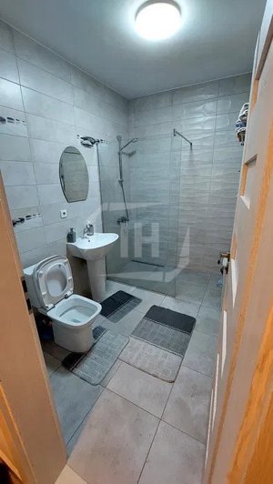 Apartament 40 mp utili, 9 mp balcon, parcare, zona Bazei Sportive - imagine 5