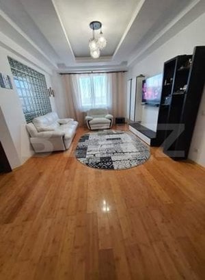 Apartament 3 camere, 90 mp, Zona Cuza Voda II