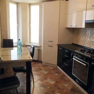 Inchiriez Apartament 2 camere in zona Piata Obor - imagine 2