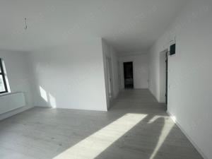 Apartament cu 2 camere - imagine 5