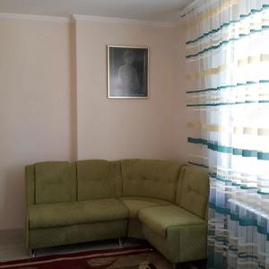 Inchiriez Apartament cu 2 camere in zona Universitate - imagine 2