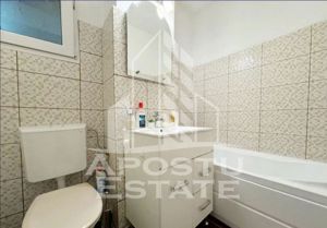 Apartament 5 camere, etaj intermediar + garaj, zona Calea Lipovei - imagine 8