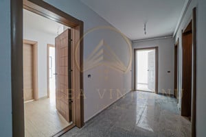 INEL II- Apartament cu 3 camere, bloc nou, situat la etajul 1. - imagine 12