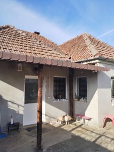 Casă de vînzare in loc Păncota,zona pietei ! - imagine 2