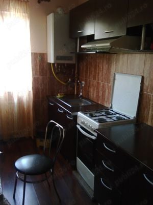 apartament 3 camere mobilat, zona Piata - imagine 6