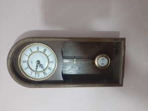 Ceas de perete cu pendul 