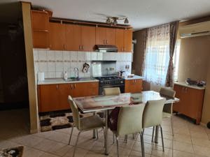 Apartament 4 camere + garaj de vanzare - imagine 6