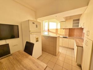 Apartament cu 3 camere decomandat, situat pe malul Mureșului, Arad - imagine 20