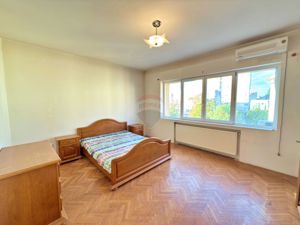 Apartament cu 3 camere decomandat, situat pe malul Mureșului, Arad - imagine 12