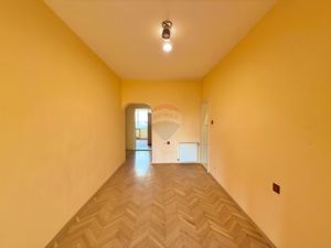 Apartament cu 3 camere decomandat, situat pe malul Mureșului, Arad - imagine 19