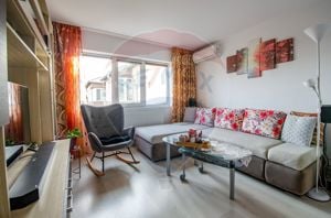 de vanzare apartament decomandat cu 3 camere pe strada Mures