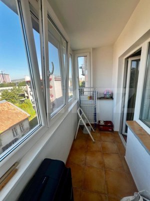 Apartament de 2 camere, 58 mp, decomandat, etaj intermediar, zona The Office - imagine 9