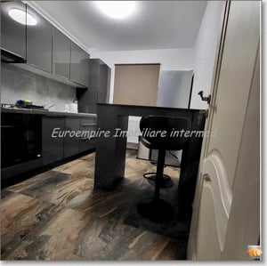 Apartament 3 camere decomandate zona Tomis Plus - imagine 3