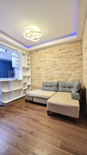 Apartament cu 3 camere, 52mp, mobilat modern, zona Vivo - imagine 3