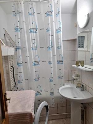 Apartament cu 2 camere în Zona Soarelui decomandat - imagine 8