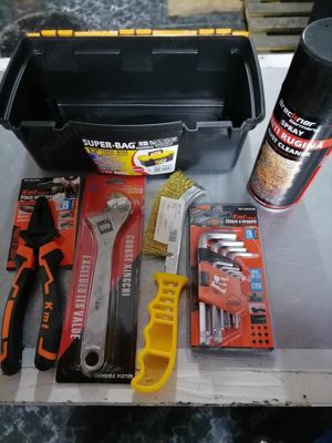 Set cutie scule 7 piese 