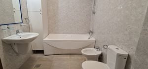 AP. 4 CAMERE CENTRAL PARK, CENTRALA PROPRIE, LOC PARCARE SUBTERAN - imagine 5