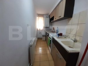 Apartament la casa, 2 camere zona centrala - imagine 3