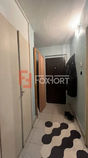 Apartament de vanzare cu o camera, parter, zona Lunei - imagine 5