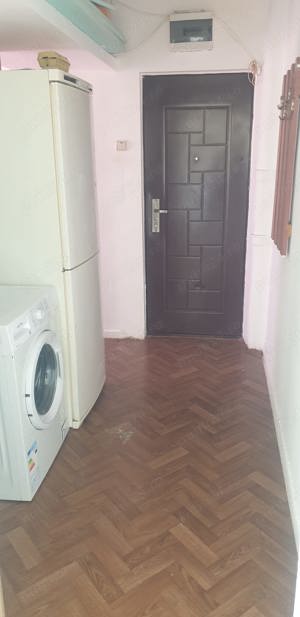 Proprietar vând apartament cu doua camere semidecomandat  - imagine 2