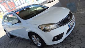KIA CEED 1.4 CVVT Benzina Euro5 - imagine 2