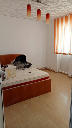 Vand apartament 2 camere - imagine 5