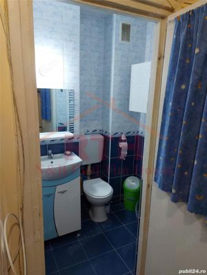 Proprietar inchiriez apartament 2 camere   decomandat   centrala - zona Medicina - imagine 5