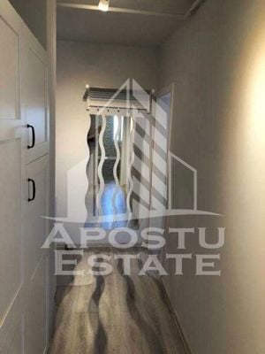 Apartament 2 camere, garaj subteran, Soarelui - imagine 5