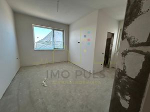 Duplex pe parter. 2 Bai. 2 Dressing-uri. Terasa acoperita. - imagine 7