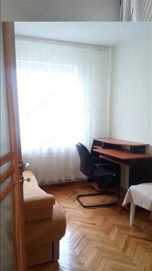 Tomis Nord - Campus, apartament renovat, et 1, termen lung  - imagine 4