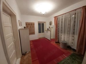 Casă de vânzare str 9 Mai | Teren 458 mp | Suprafața utilă 160 mp - imagine 2