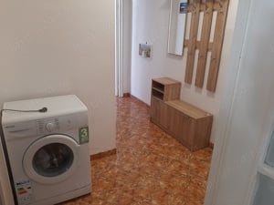 Închiriez apartament 2 camere decomandate - imagine 8