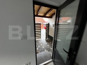 Casa cu 2 camere, fara curte, zona Drumul Petrestiului - Sebes - imagine 5